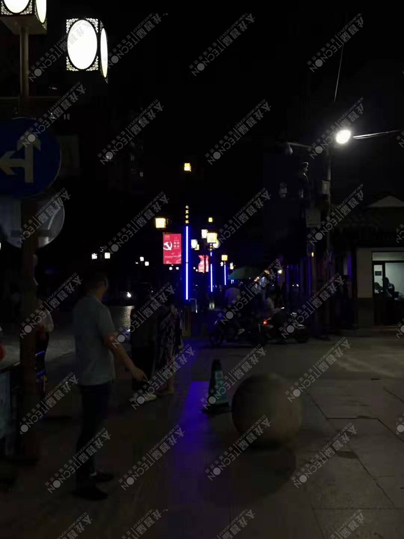 上海LED灯杆屏太龙智显 (3).jpg