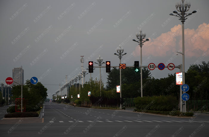 LED灯杆屏