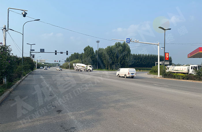 LED lamppost screens on roads in Xiongan New Area