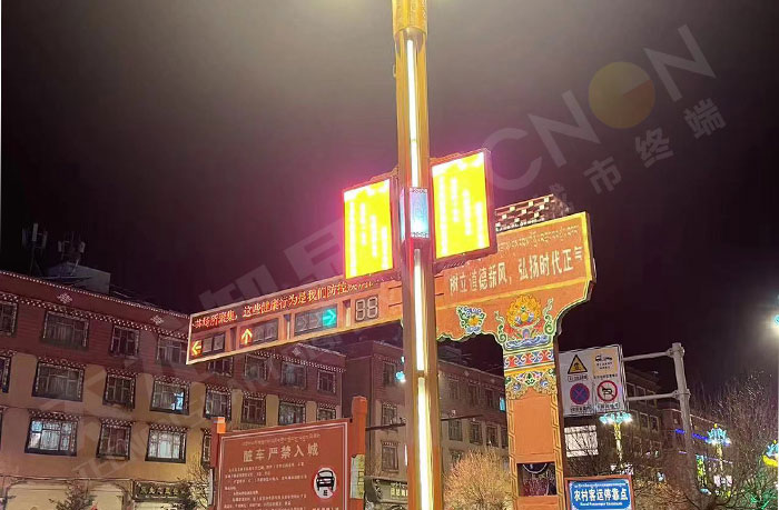 古镇道路非遗文化展示灯杆屏.jpg