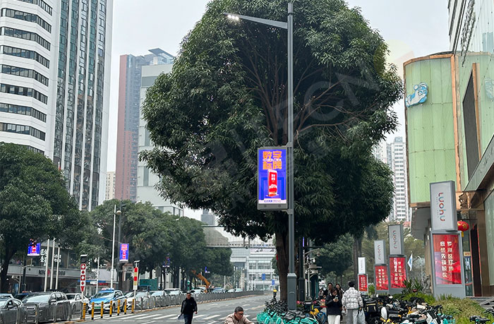 LED灯杆屏寻求转型之路