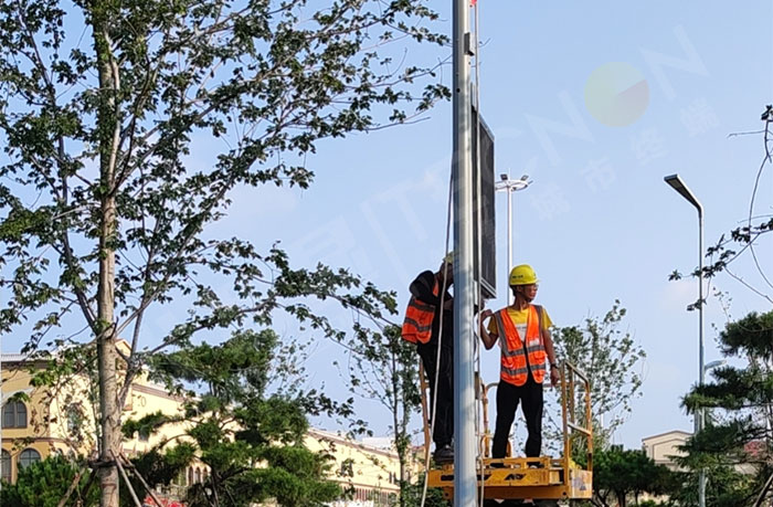 即墨城市更新LED灯杆屏案例.jpg 即墨城市更新LED灯杆屏案例.jpg